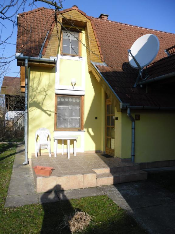Pension Heidi Lenti Exterior foto